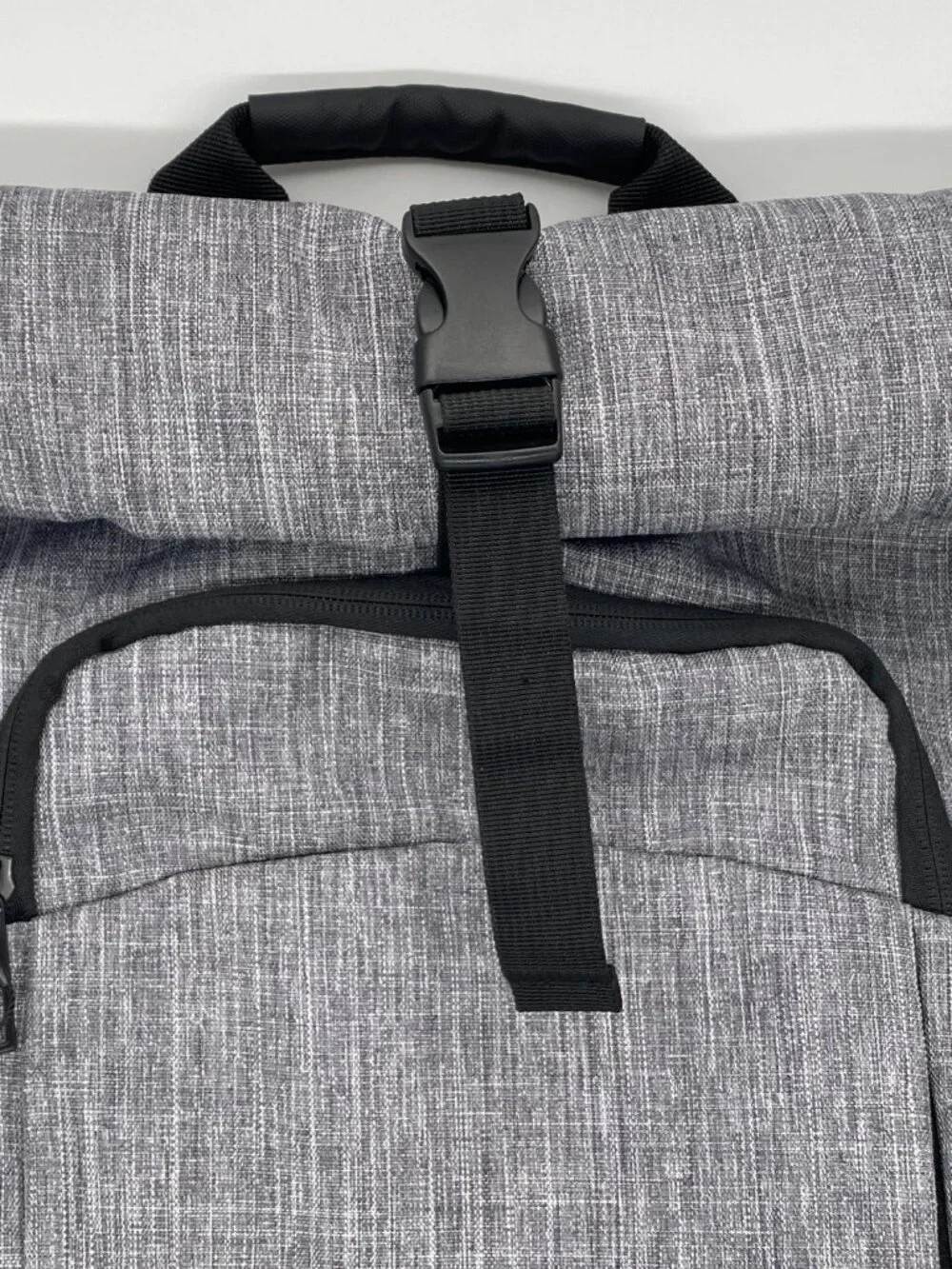Acer Predator Jr Gaming Rolltop Backpack Utility Gray Black PBG820